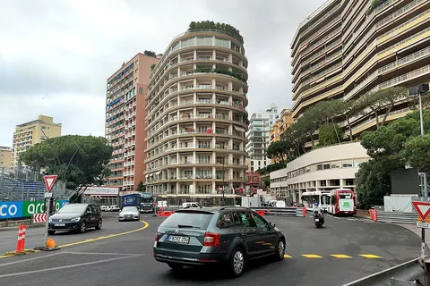 Sainte-Dévote corner