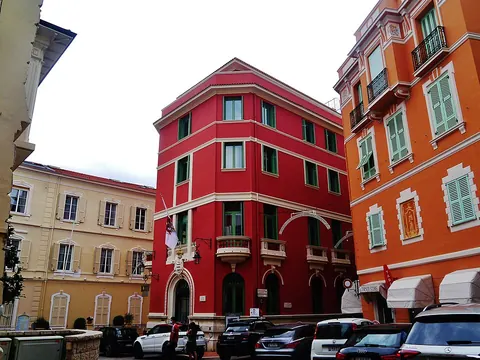 Mairie de Monaco et place de la Mairie