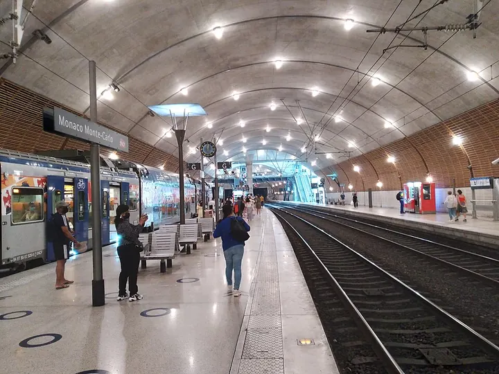 Monaco-Monte-Carlo station.